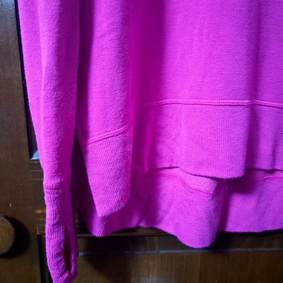 Athleta vibrant pink coaster luxe recover sweatshirt - Picture 6 of 11
